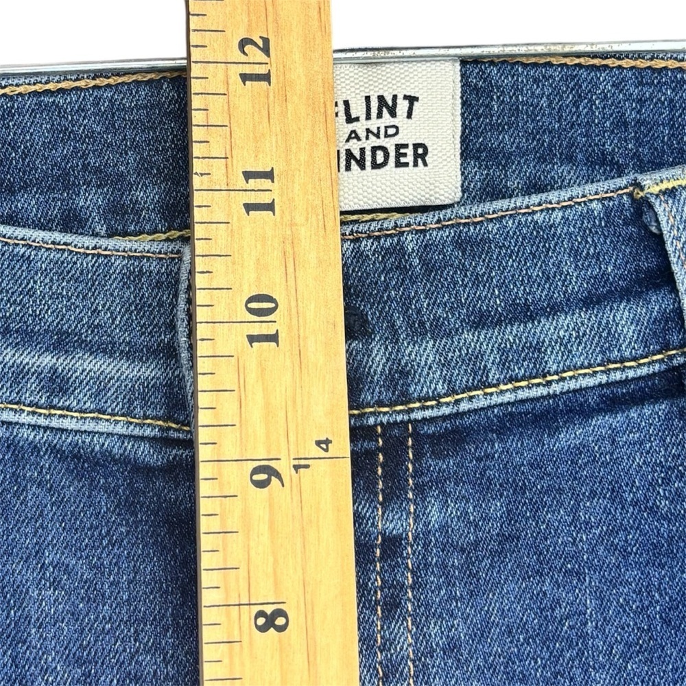 Flint and Tinder Men's Slim Fit Blue Denim Jeans Size 33X30 Casual Comfort - Picture 8 of 11